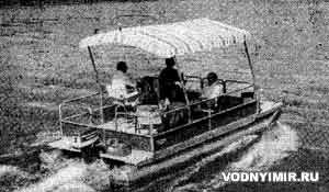 Pontoon boat «Deluxe Commander»